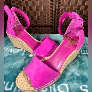 NEVER WORN!! Hot Pink suede VINCE CAMUTO Felyn Espadrille Wedge Sandal - NWOB